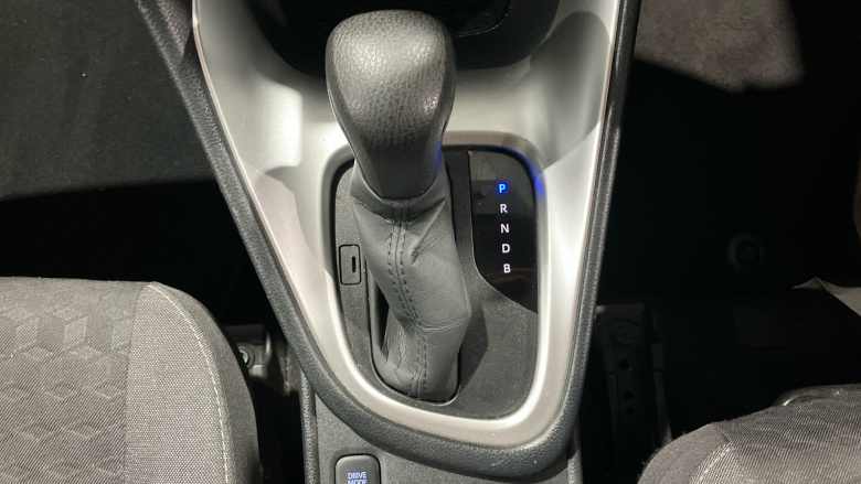 Toyota Yaris 1.5 Hybrid Icon 5dr CVT Hybrid Hatchback